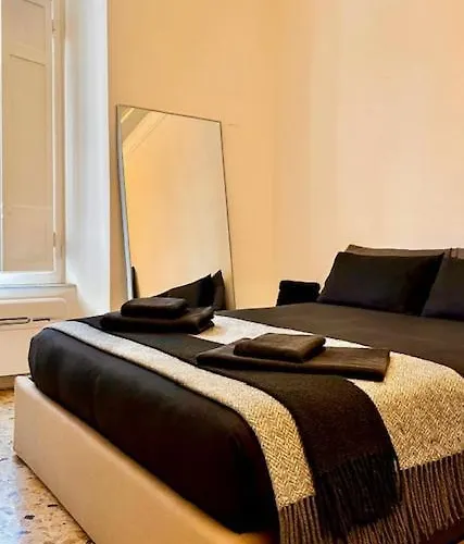 Charmingpenthouseboutiquerooms Séjour chez l'habitant Rome