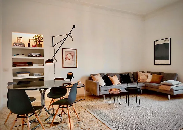 Charmingpenthouseboutiquerooms Homestay